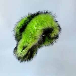 The Frostbite Flare Hat In Polar Ivy